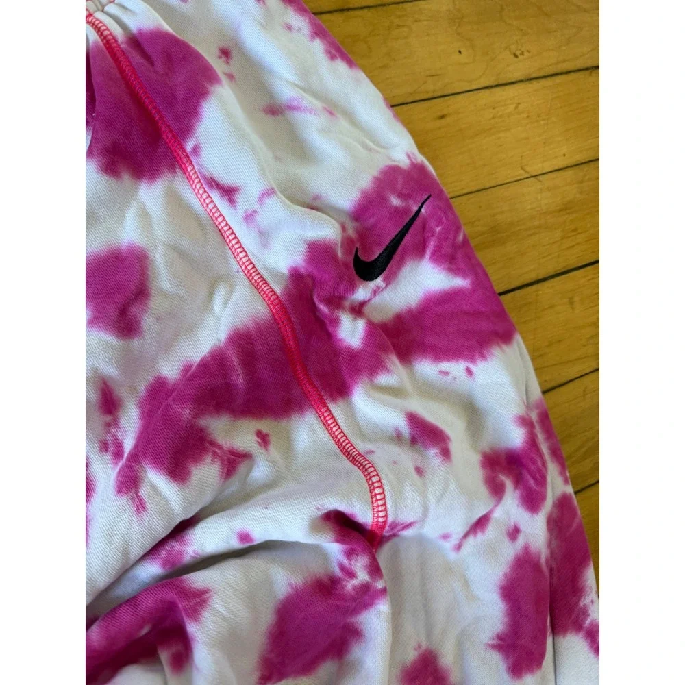 Nike women's sportswear fleece tie dye pink joggers‎